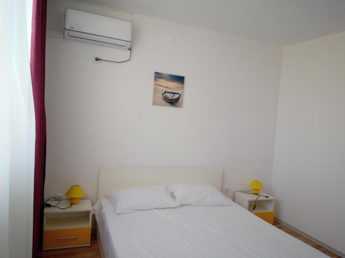 Apartcomplex Chateau Apartment Aheloy
